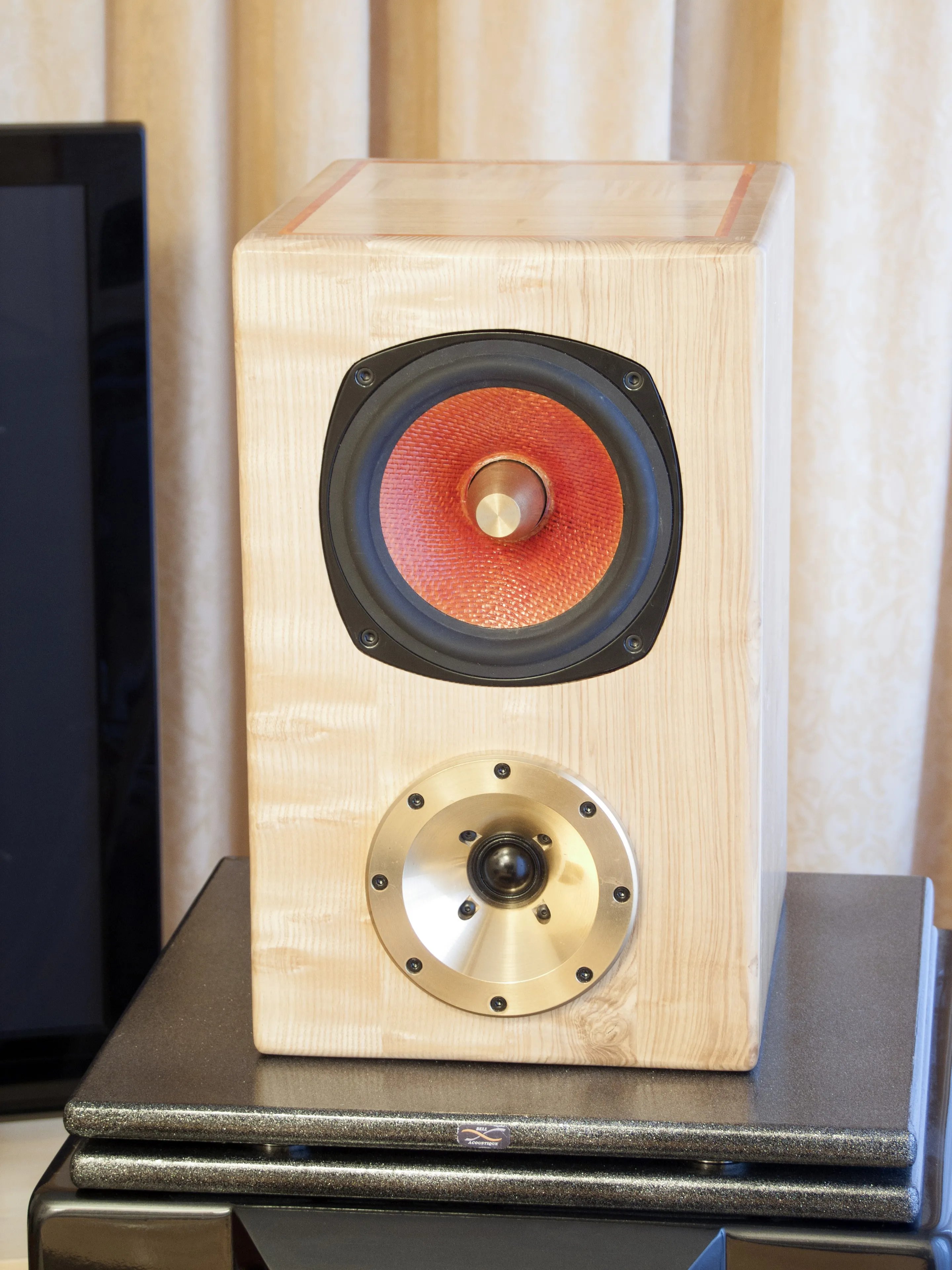 Socle de stabilisation pour enceintes HIFI